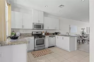 902 N Botanica Ln, Azusa, CA 91702 - Photo 11