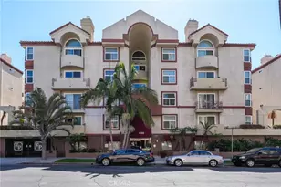 620 S Gramercy Pl, Los Angeles, CA 90005 - Photo 45