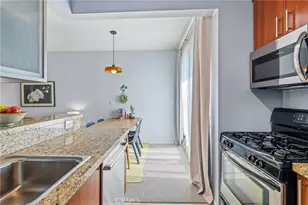 620 S Gramercy Pl, Los Angeles, CA 90005 - Photo 11
