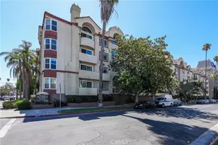 620 S Gramercy Pl, Los Angeles, CA 90005 - Photo 49