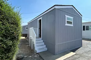 300 E Arbor Street, Long Beach, CA 90805 - Photo 1