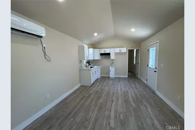 300 E Arbor Street #2, Long Beach, CA 90805 - Photo 3