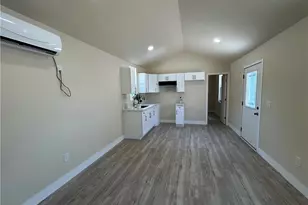 300 E Arbor Street, Long Beach, CA 90805 - Photo 3