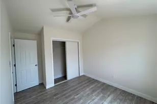 300 E Arbor Street, Long Beach, CA 90805 - Photo 5