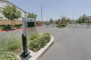 560 E Vodden, Rialto, CA 92376 - Photo 13
