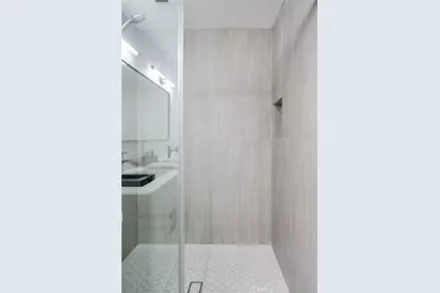 1746 W 38th Place, Los Angeles, CA 90062 - Photo 27