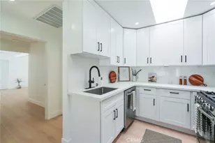 1746 W 38th Pl, Los Angeles, CA 90062 - Photo 19