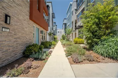 107 Allusion, Irvine, CA 92618 - Photo 51