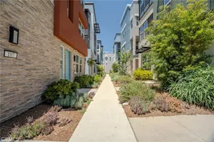 107 Allusion, Irvine, CA 92618 - Photo 51