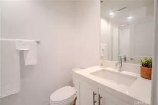 107 Allusion, Irvine, CA 92618 - Photo 7