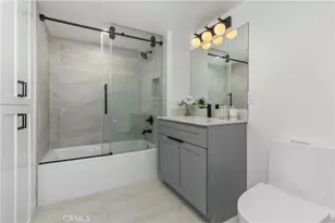 176 N Catalina Ave, Pasadena, CA 91106 - Photo 23