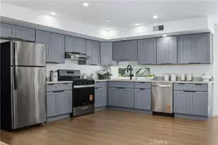 176 N Catalina Ave, Pasadena, CA 91106 - Photo 15