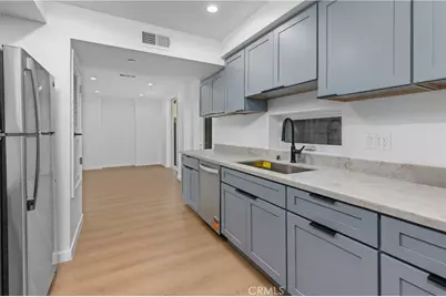 176 N Catalina Avenue #103, Pasadena, CA 91106 - Photo 7