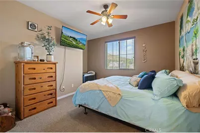 4813 Sanderling Way, Fontana, CA 92336 - Photo 39