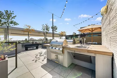 218 N El Molino Avenue #303, Pasadena, CA 91101 - Photo 23