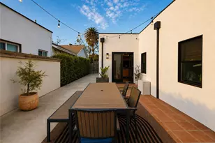 2932 Edgehill Dr, Los Angeles, CA 90018 - Photo 17
