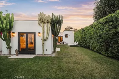 2932 Edgehill Drive, Los Angeles, CA 90018 - Photo 23