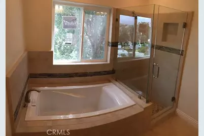 2366 Lyric, Los Angeles, CA 90027 - Photo 7