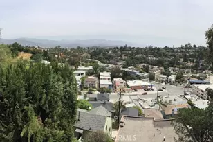 2366 Lyric, Los Angeles, CA 90027 - Photo 3