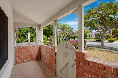 858 Harvard Street, Santa Monica, CA 90403 - Photo 3