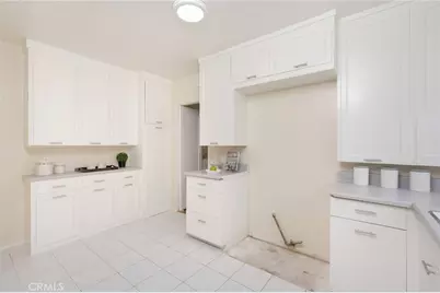 858 Harvard Street, Santa Monica, CA 90403 - Photo 11