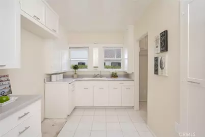 858 Harvard Street, Santa Monica, CA 90403 - Photo 9