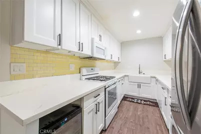 497 S El Molino Avenue #205, Pasadena, CA 91101 - Photo 11