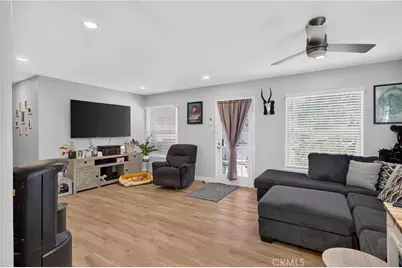 355 W Arrow, Upland, CA 91786 - Photo 3