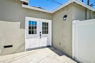 1956 N Ontario St, Burbank, CA 91505 - Photo 23