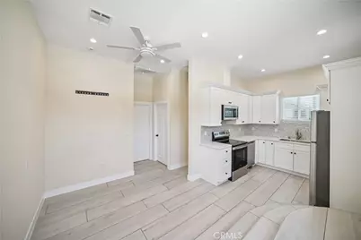 1956 N Ontario Street #101, Burbank, CA 91505 - Photo 5
