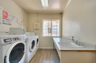 430 N Holliston, Pasadena, CA 91106 - Photo 21