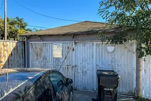 804 E Oaks, Compton, CA 90221 - Photo 7