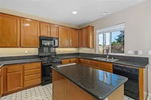 32102 Poppy Way, Lake Elsinore, CA 92532 - Photo 15