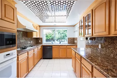 333 W Wistaria Avenue, Arcadia, CA 91007 - Photo 29