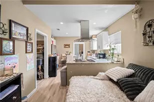 370 N Palomares, Pomona, CA 91767 - Photo 21