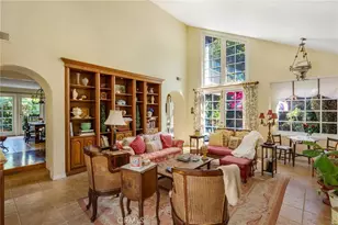 19381 Woodlands Drive, Huntington Beach, CA 92648 - Photo 11