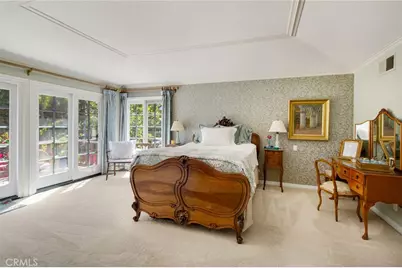 19381 Woodlands Dr, Huntington Beach, CA 92648 - Photo 13