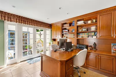 19381 Woodlands Dr, Huntington Beach, CA 92648 - Photo 19