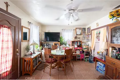 325 W Crescent Drive, Azusa, CA 91702 - Photo 5
