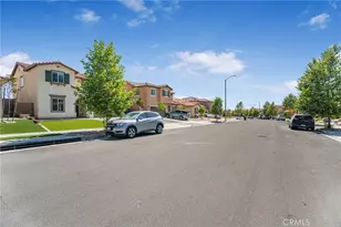 15597 Parry Peak Dr, Fontana, CA 92336 - Photo 35