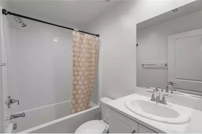 15597 Parry Peak Drive, Fontana, CA 92336 - Photo 23