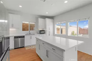 15597 Parry Peak Dr, Fontana, CA 92336 - Photo 15