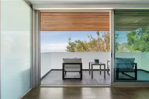 21826 Castlewood Dr, Malibu, CA 90265 - Photo 37