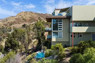 21826 Castlewood Dr, Malibu, CA 90265 - Photo 65
