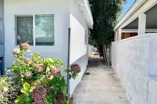 3354 Virginia Ave, Santa Monica, CA 90404 - Photo 3