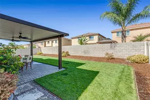 4637 Snap Dragon, Jurupa Valley, CA 91752 - Photo 45