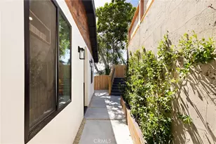 3926 Sunset Dr, Los Angeles, CA 90027 - Photo 35
