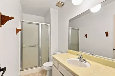 2450 E Del Mar Blvd #17, Pasadena, CA 91107 - Photo 15