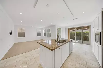 126 Gulfstream, Irvine, CA 92620 - Photo 17