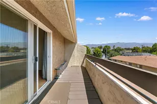 64 N Mar Vista Ave, Pasadena, CA 91106 - Photo 13